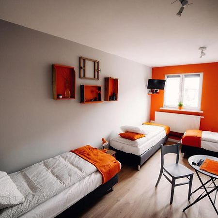 Atmosfera Hotel Zyrardow Buitenkant foto
