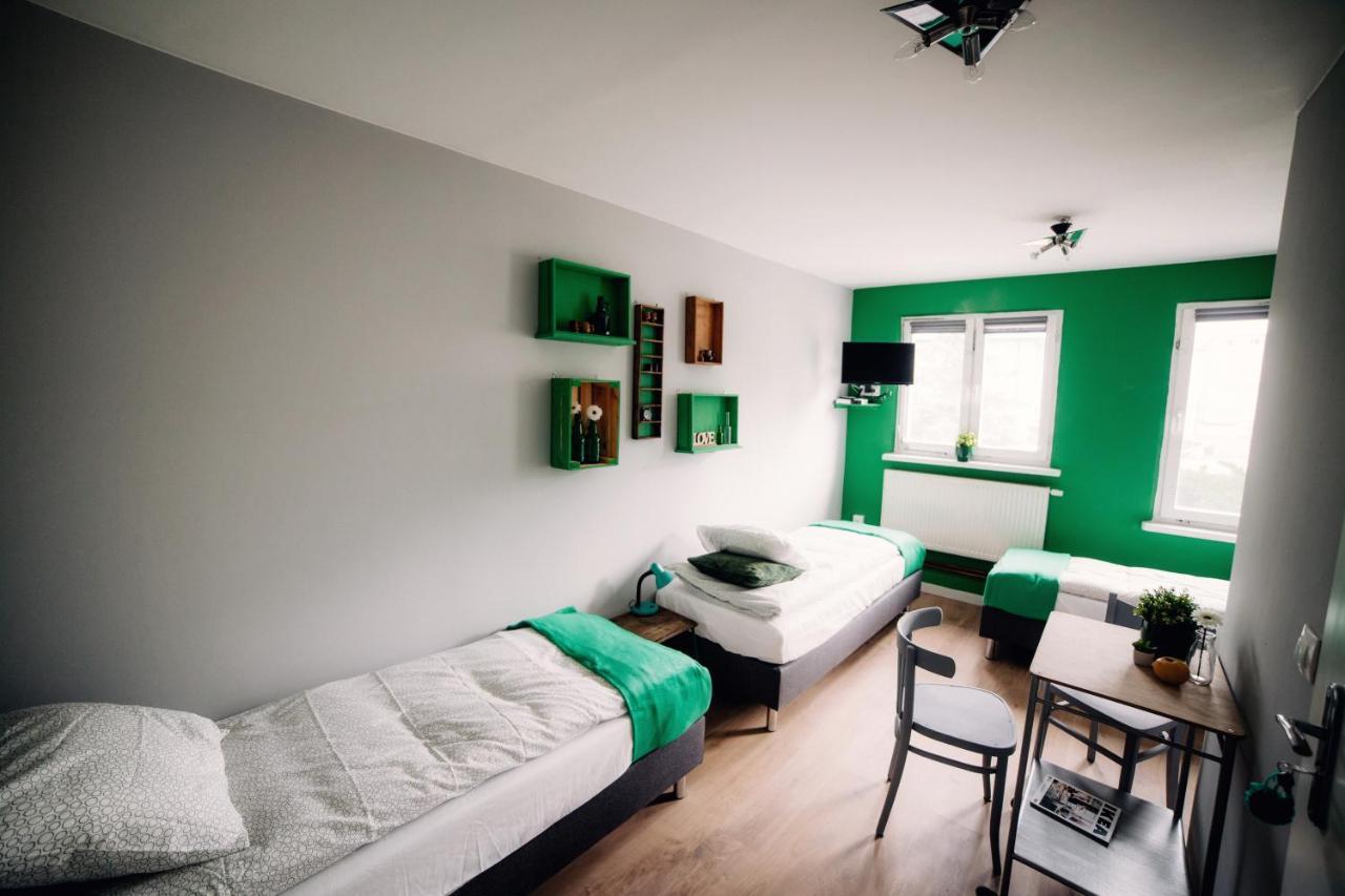 Atmosfera Hotel Zyrardow Buitenkant foto